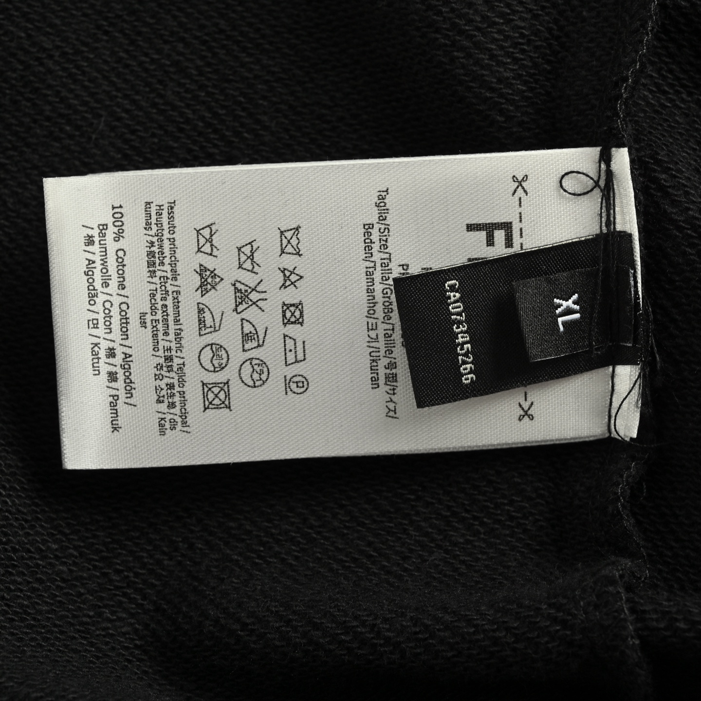 Fendi/芬迪 25Fw 口袋小眼睛圆领卫衣 Fendi/芬迪 25Fw 口袋小眼睛圆领卫衣