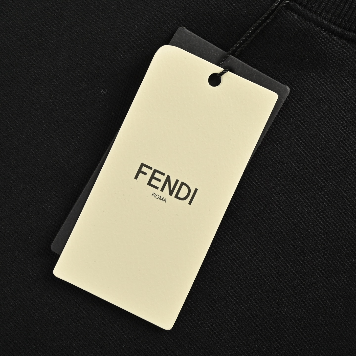 Fendi/芬迪 25Fw 口袋小眼睛圆领卫衣 Fendi/芬迪 25Fw 口袋小眼睛圆领卫衣