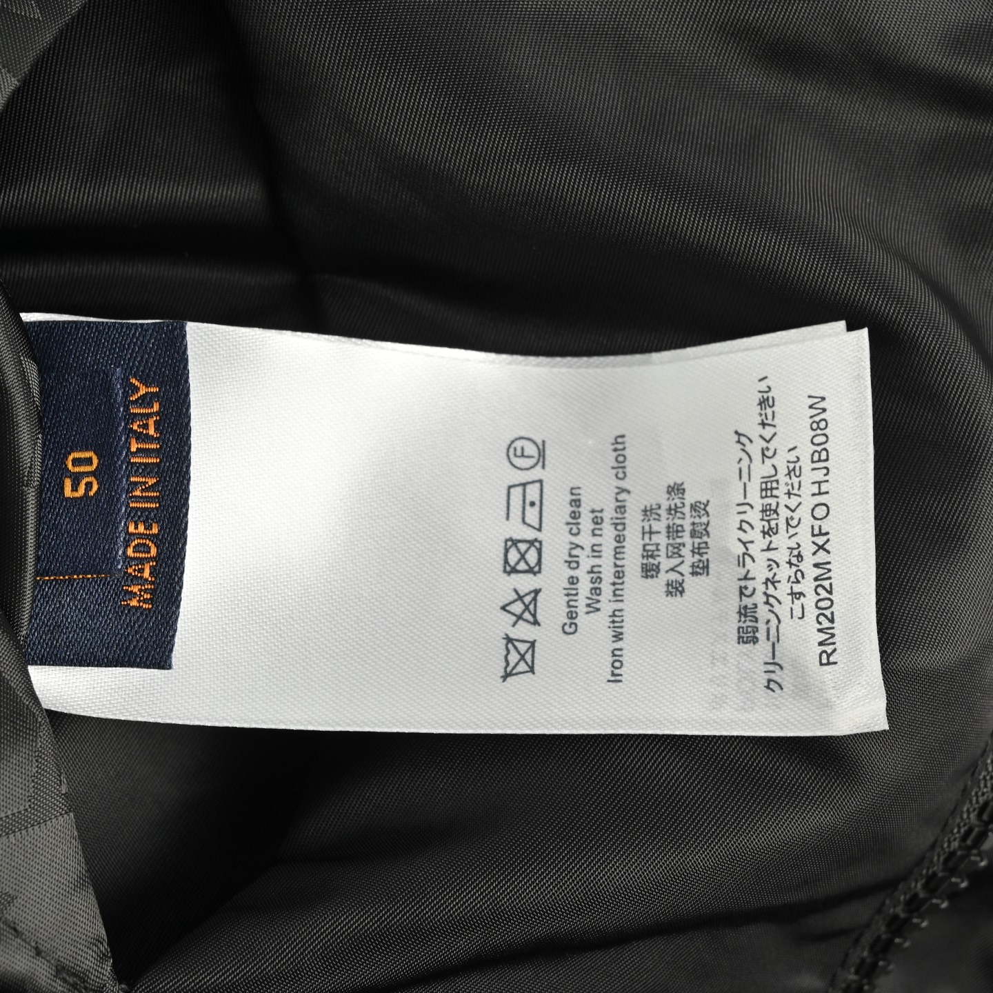 Louis Vuitton/路易威登 单面拼接纯色冲锋衣连帽夹克外套 Louis Vuitton/路易威登 单面拼接纯色冲锋衣连帽夹克外套