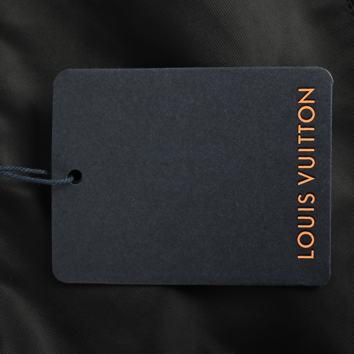 Louis Vuitton/路易威登 单面拼接纯色冲锋衣连帽夹克外套 Louis Vuitton/路易威登 单面拼接纯色冲锋衣连帽夹克外套