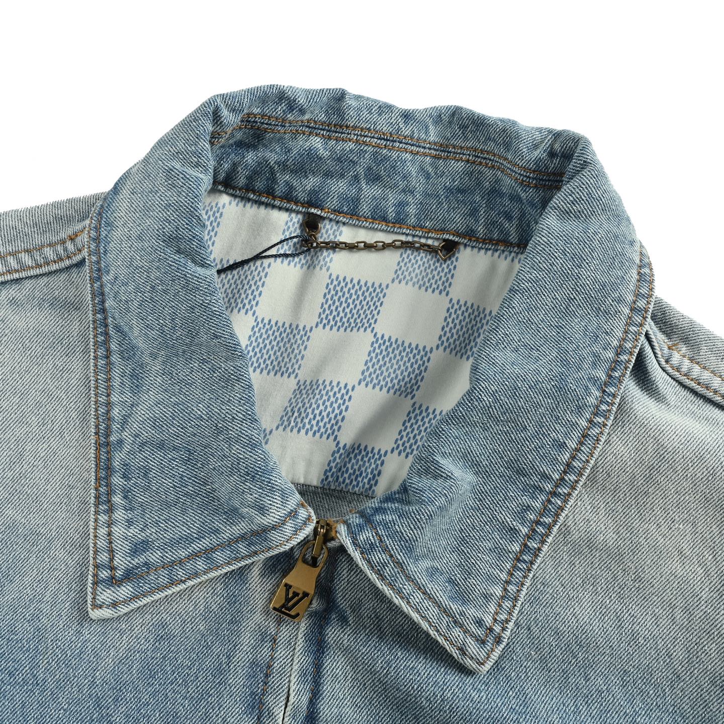 Louis Vuitton/路易威登 口袋刺绣拉链牛仔外套-High Quatity Cheap Brand wholesale wholesaler seller Clothes Bags handbags Sneakers Top Fashion Clothing Shoes from China Factory Chinese suppliers best Quality Beautiful Price Louis Vuitton/路易威登 口袋刺绣拉链牛仔外套