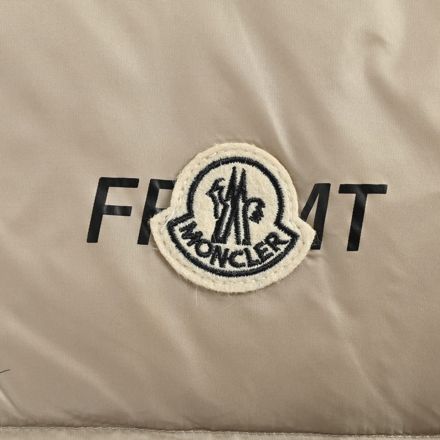 Moncler/蒙口 藤原浩联名连帽马甲 藤原浩羽绒马甲