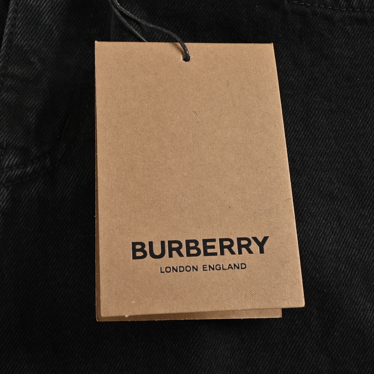 Burberry/巴宝莉 后袋彩色刺绣战马牛仔裤 Burberry/巴宝莉 后袋彩色刺绣战马牛仔裤
