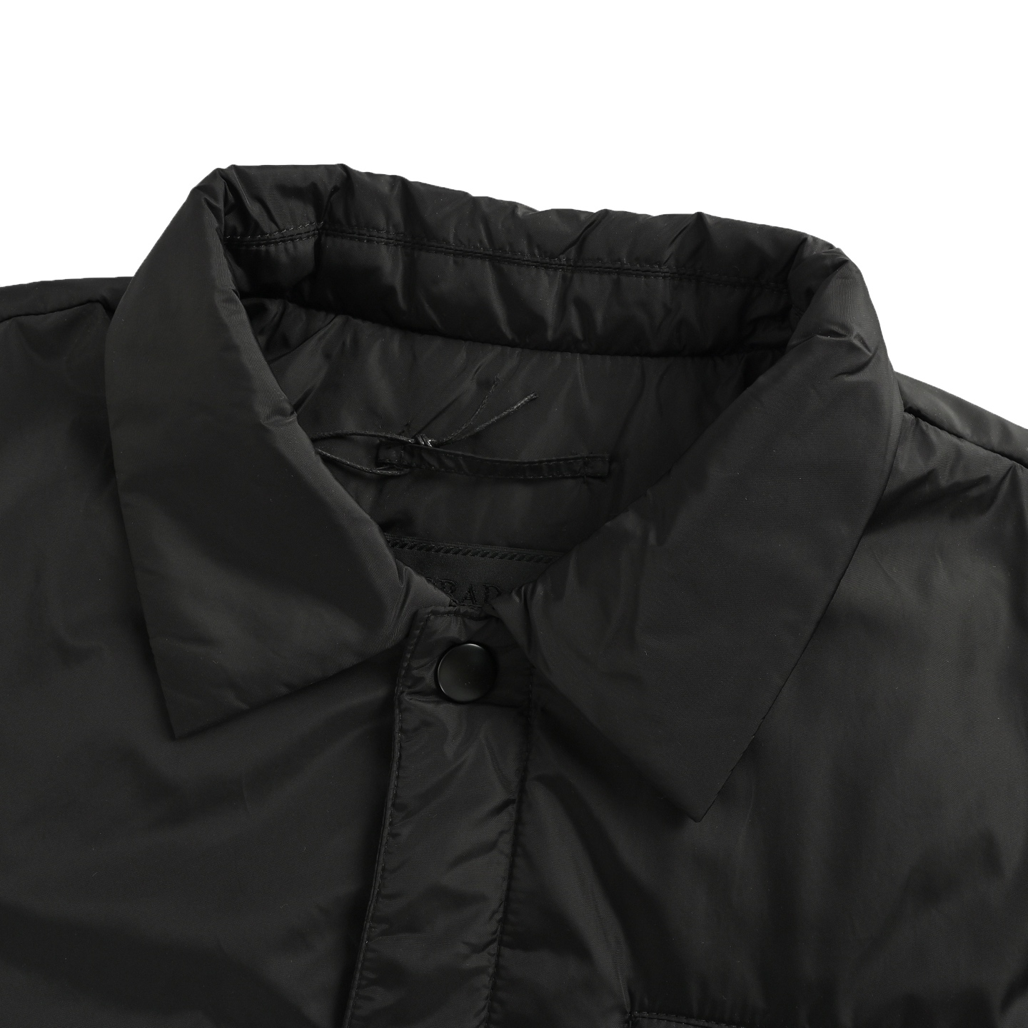 Prada/普拉达 再生尼龙轻薄棉服外套 Prada/普拉达 再生尼龙轻薄棉服外套