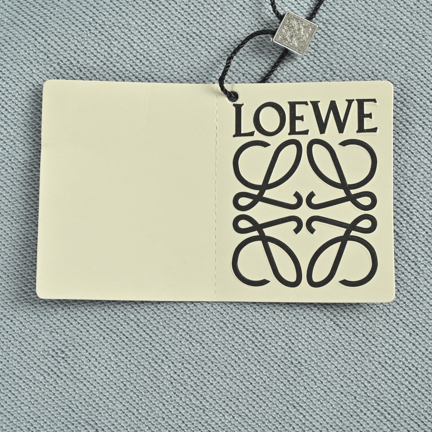 Loewe/罗意威 卡其小刺绣连帽卫衣 Loewe/罗意威 卡其小刺绣连帽卫衣
