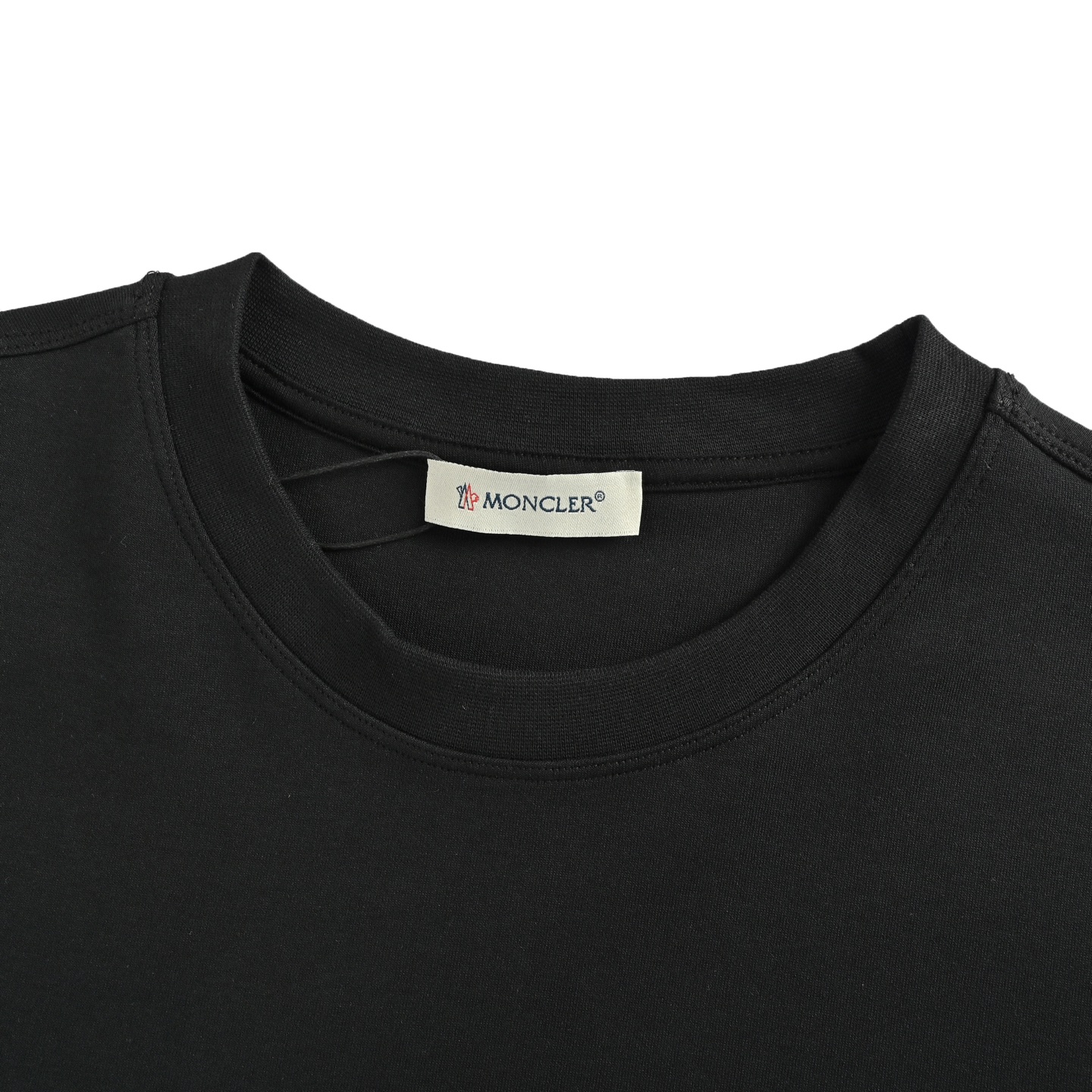 Moncler/蒙口 25Fw 简约胸口下摆字母压胶长袖T恤 Moncler/蒙口 25Fw 简约胸口下摆字母压胶长袖T恤