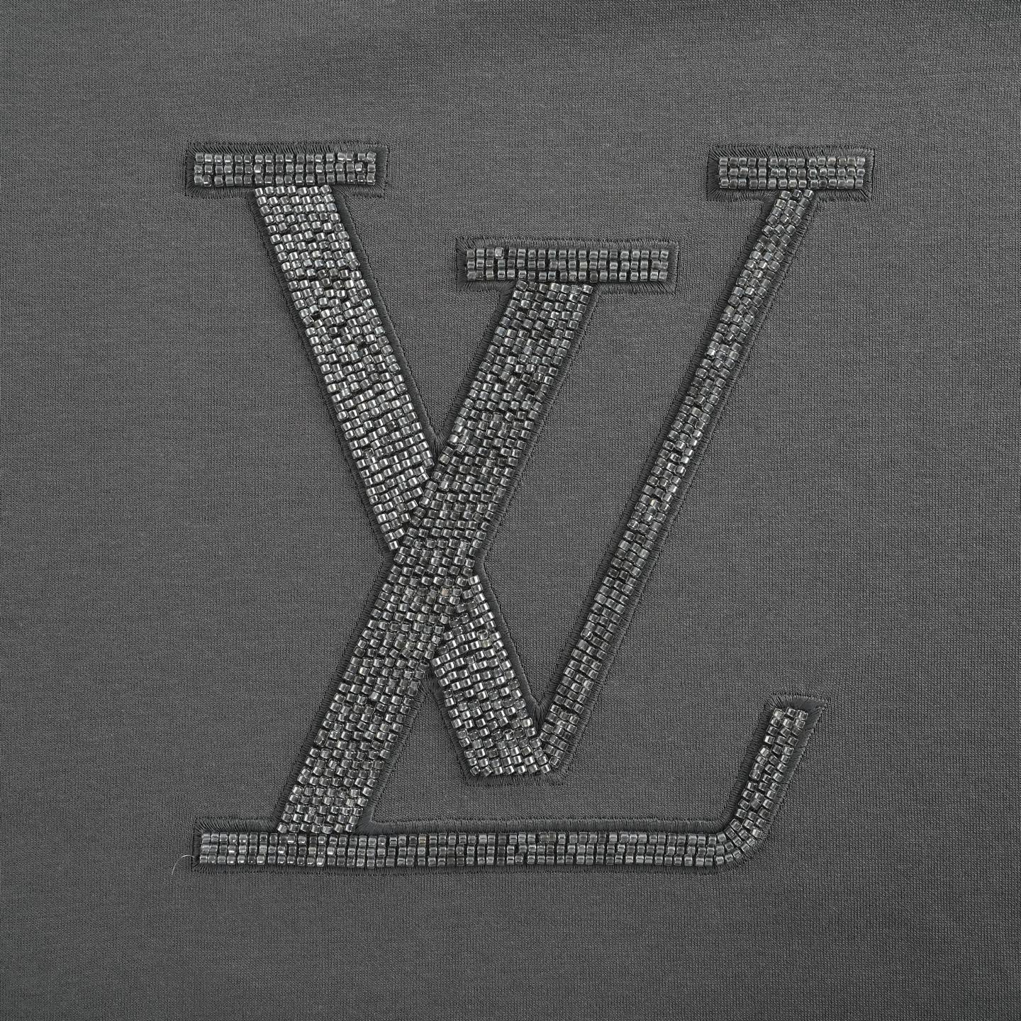 Louis Vuitton/路易威登 25Fw 大logo串珠刺绣长袖T恤