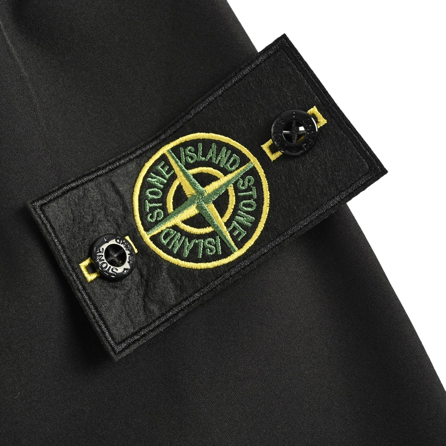 Stone Island/石头岛 纯色单排连帽外套 新款防晒 防风夹克外套 Stone Island/石头岛 纯色单排连帽外套 新款防晒 防风夹克外套