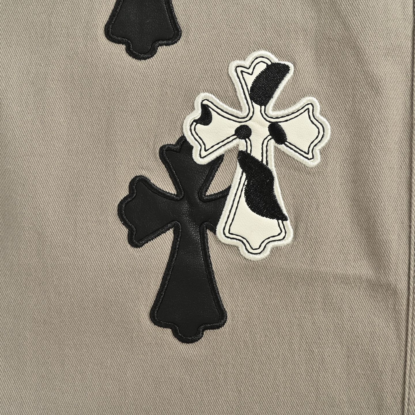 Chrome Hearts/克罗心 压皮十字架贴布刺绣长裤
