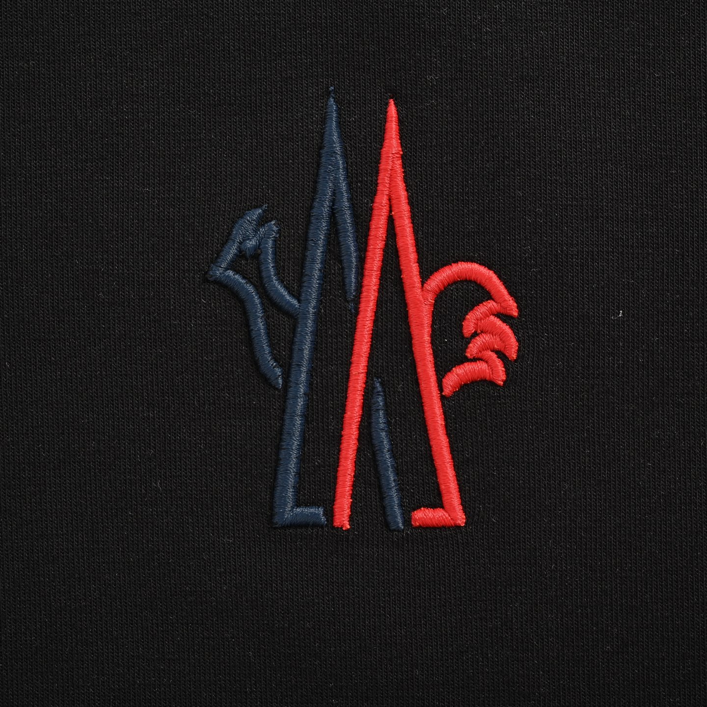 Moncler/蒙口 25ss 三色饰边袖条纹胸前刺绣圆领卫衣