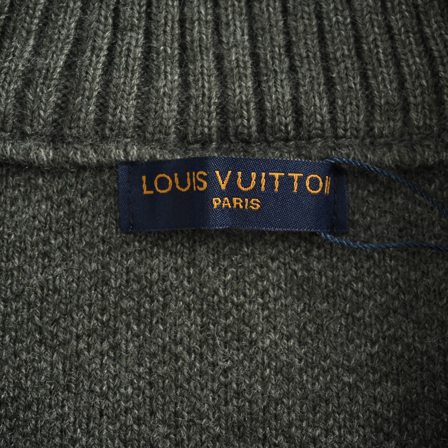 Louis Vuitton/路易威登 25ss 半拉针织提花毛衣灰色 白色 红色 蓝色
