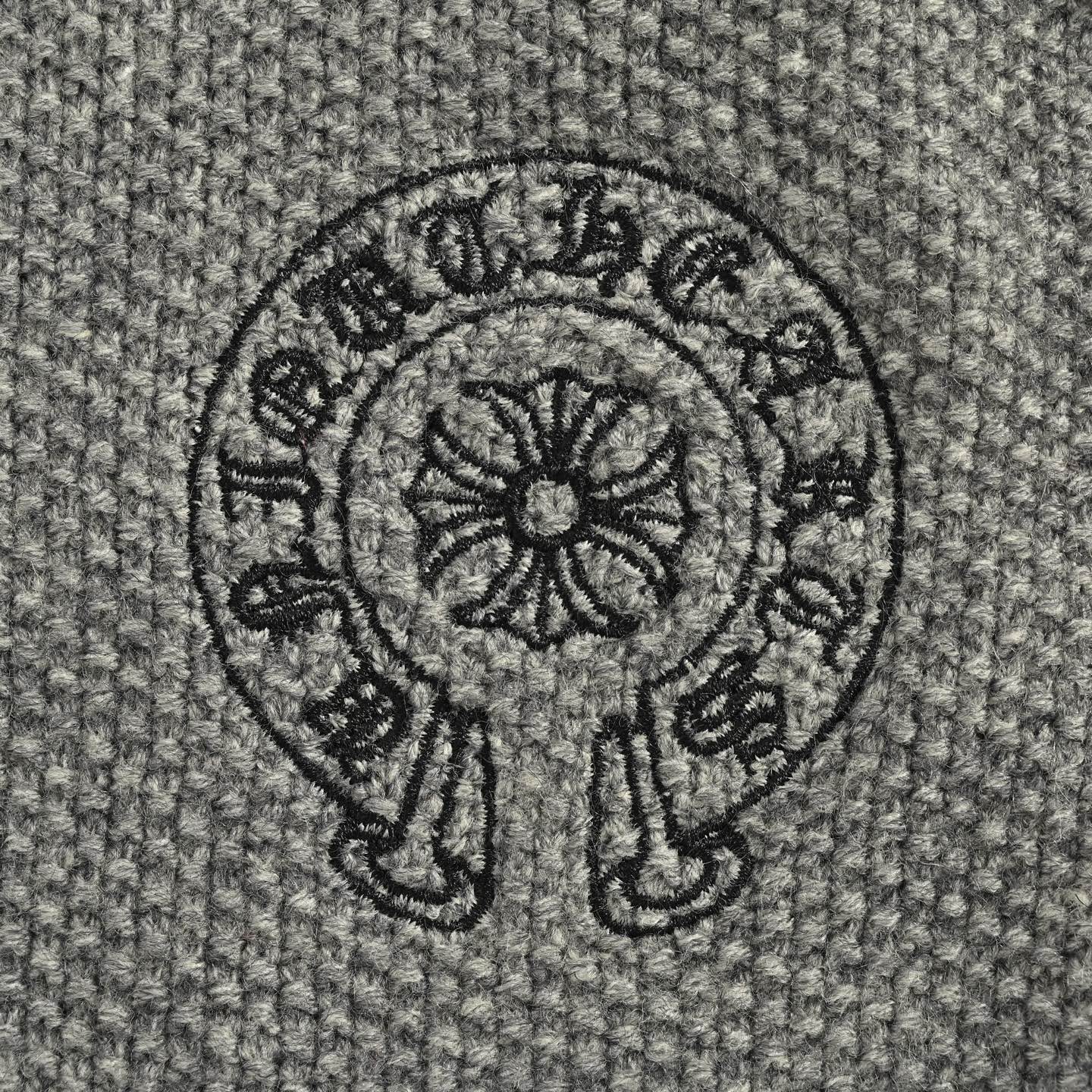 Chrome Hearts/克罗心25ss马蹄十字架刺绣插肩毛衣