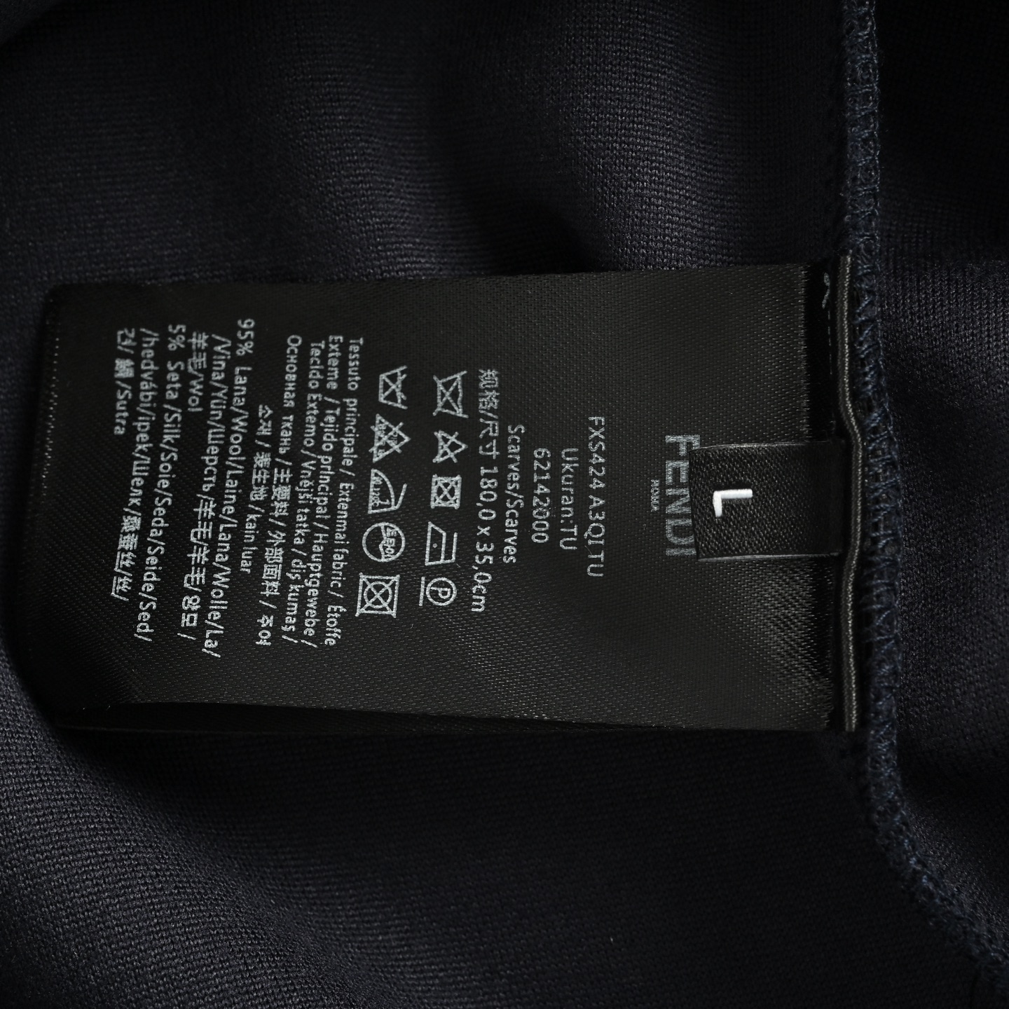 Fendi/芬迪 25Fw 撞色拼接发泡字母印花连帽卫衣