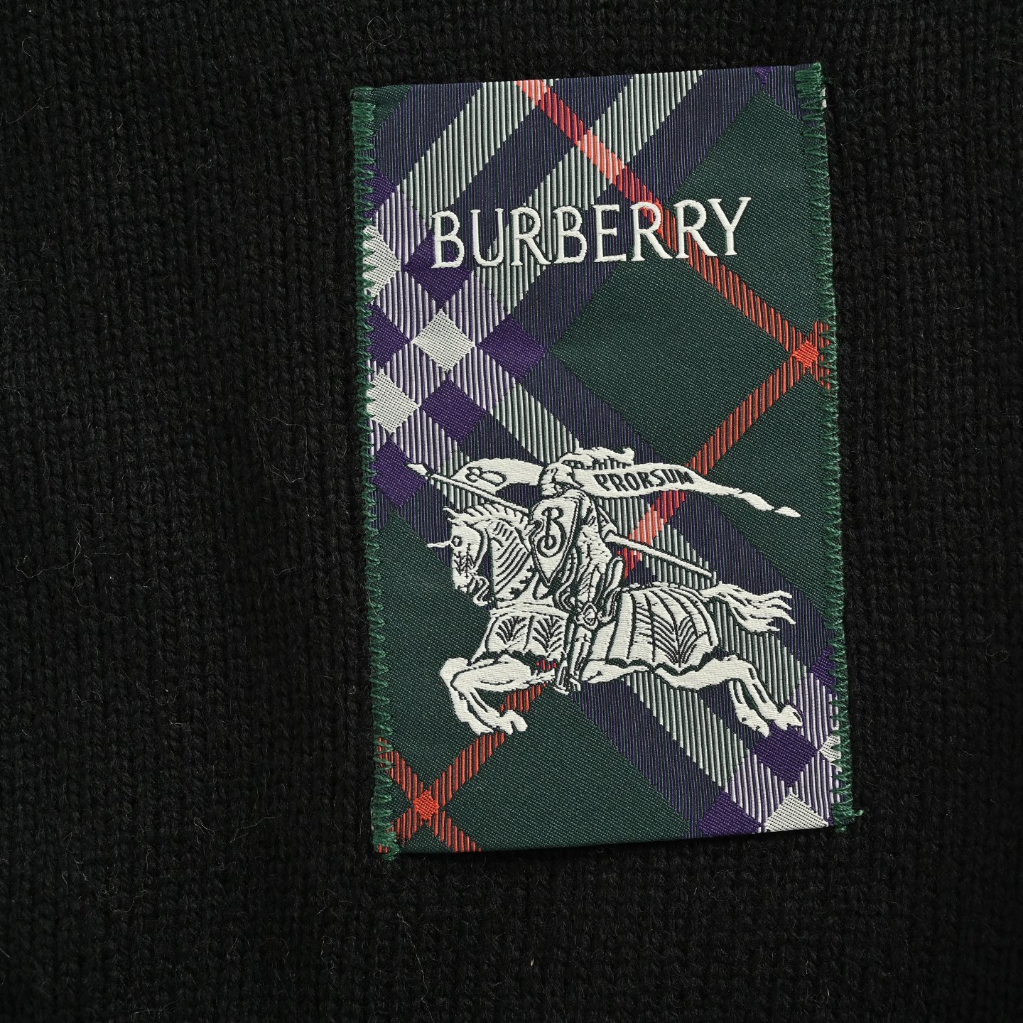 Burberry/巴宝莉 格纹战马贴布开衫毛衣