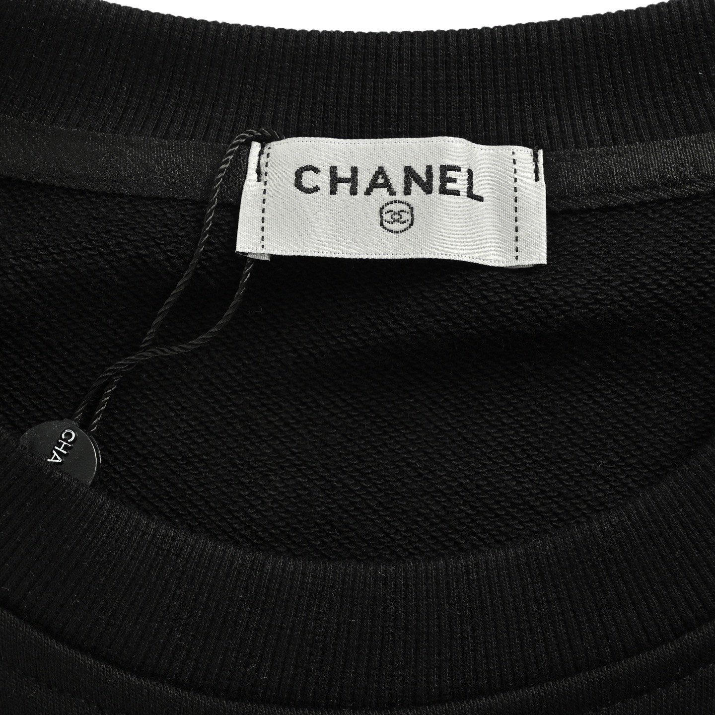 Chanel/香奈儿 25Fw 硅胶小标圆领卫衣-Chinese wholesaler seller Clothes Bags handbags wholesale Shoes High Quatity wholesaler seller Cheap Sneakers from China Factory Chinese suppliers china wholesale clothing wholesaler seller Chanel/香奈儿 25Fw 硅胶小标圆领卫衣