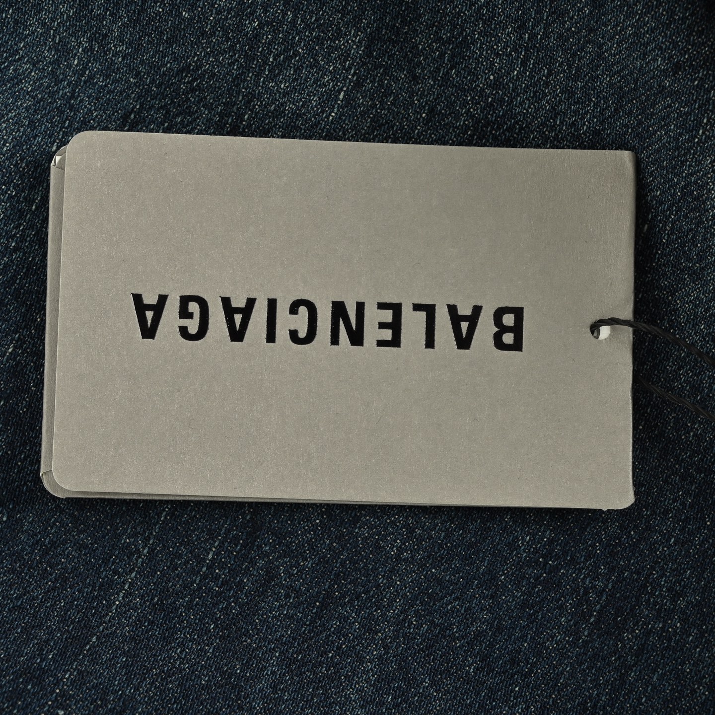 Balenciaga/巴黎世家 25Fw 刺绣字母假两件连帽牛仔外套-High Quatity Cheap Brand wholesale wholesaler seller Clothes Bags handbags Sneakers Top Fashion Clothing Shoes from China Factory Chinese suppliers best Quality Beautiful Price Balenciaga/巴黎世家 25Fw 刺绣字母假两件连帽牛仔外套
