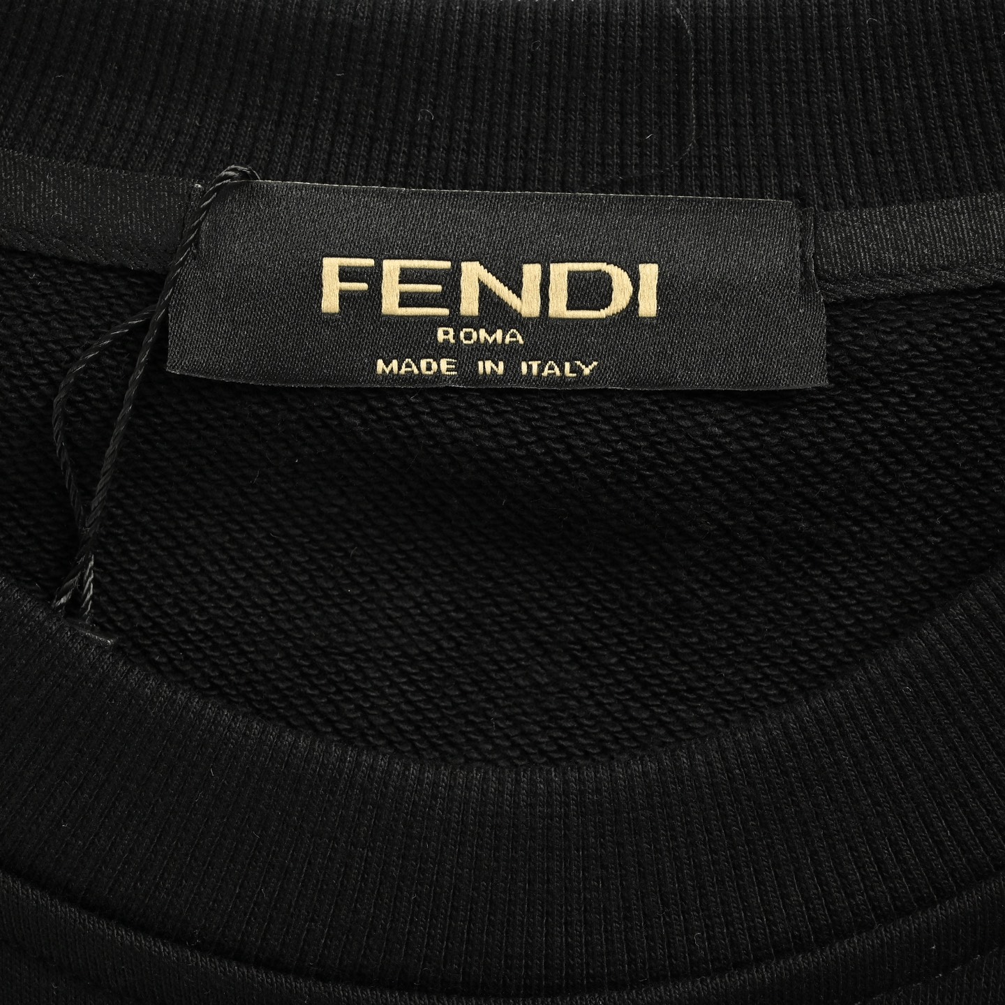 Fendi/芬迪 25Fw 硅胶字母圆领卫衣-Chinese UA Cheap High Quatity Brand Clothes Bags handbags Sneakers wholesale wholesaler seller from China Factory suppliers Fashion Clothing Shoes best Quality Beautiful Price Fendi/芬迪 25Fw 硅胶字母圆领卫衣