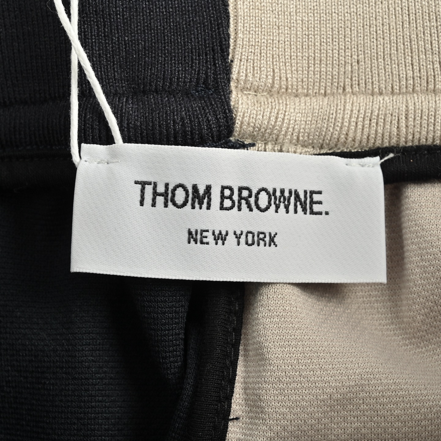Thom Browne/汤姆布朗 四杠织带拼接长裤-Chinese wholesaler seller Clothes Bags handbags wholesale Shoes High Quatity wholesaler seller Cheap Sneakers from China Factory Chinese suppliers china wholesale clothing wholesaler seller Thom Browne/汤姆布朗 四杠织带拼接长裤