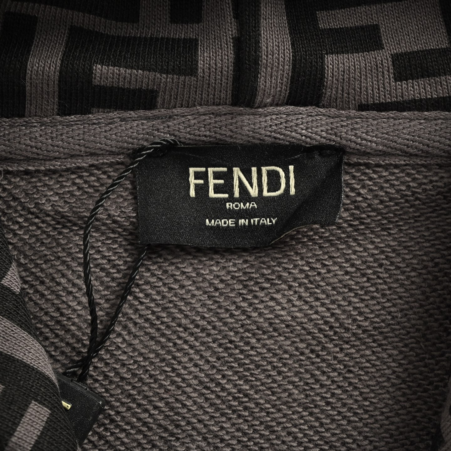 Fendi/芬迪 FF元素满印logo套装连帽卫衣-Chinese wholesaler seller Clothes Bags handbags wholesale Shoes High Quatity wholesaler seller Cheap Sneakers from China Factory Chinese suppliers china wholesale clothing wholesaler seller Fendi/芬迪 FF元素满印logo套装连帽卫衣
