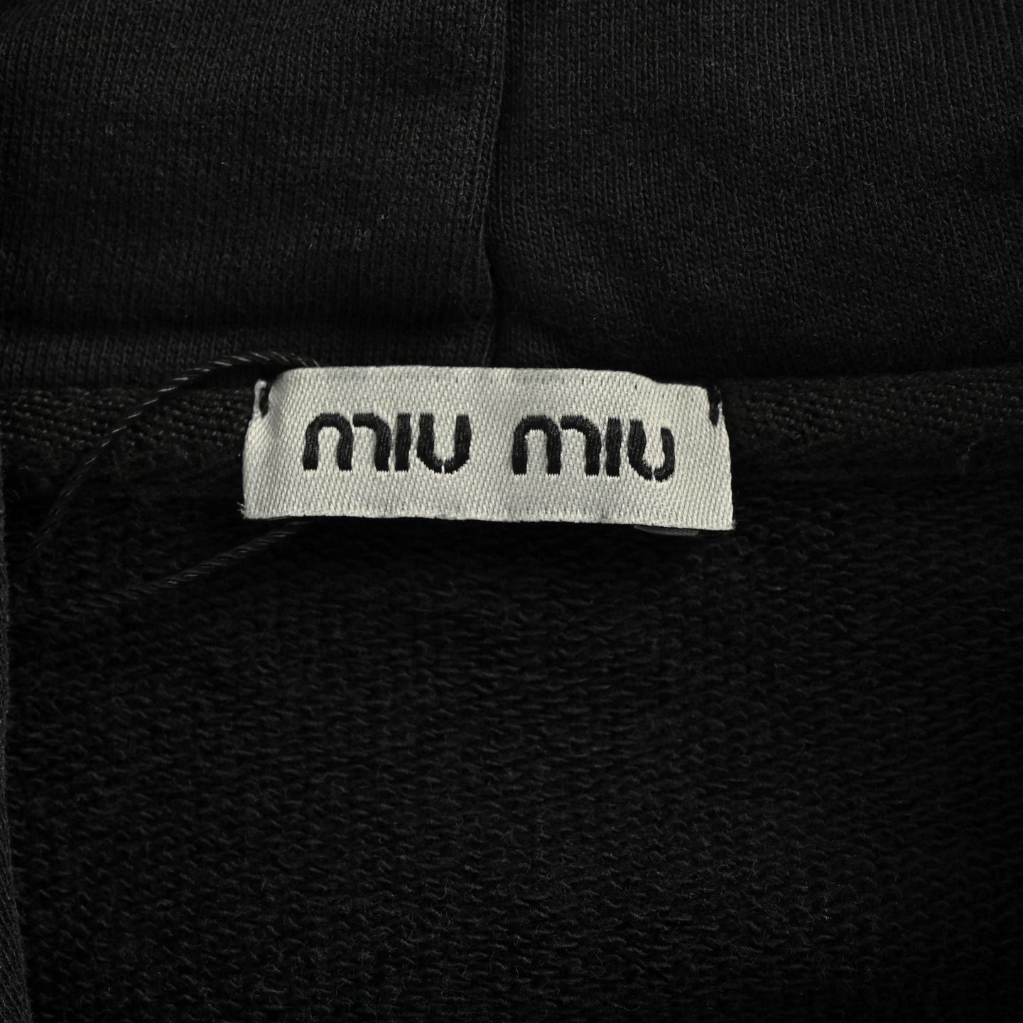 Miu Miu/缪缪 25Fw 贴布字母水洗做旧连帽卫衣 水洗黑