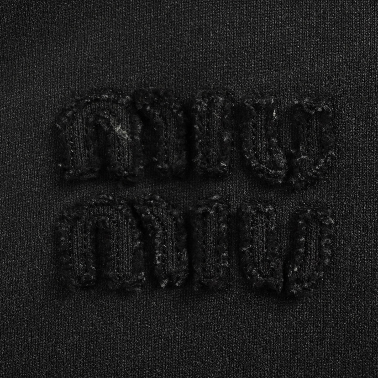 Miu Miu/缪缪 25Fw 贴布字母水洗做旧连帽卫衣 水洗黑