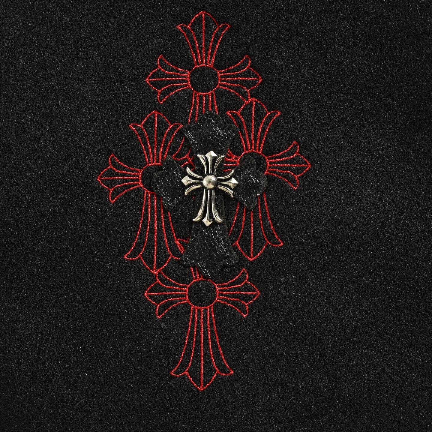 Chrome Hearts/克罗心 马蹄十字架刺绣棒球服外套-Chinese UA Cheap High Quatity Brand Clothes Bags handbags Sneakers wholesale wholesaler seller from China Factory suppliers Fashion Clothing Shoes best Quality Beautiful Price Chrome Hearts/克罗心 马蹄十字架刺绣棒球服外套