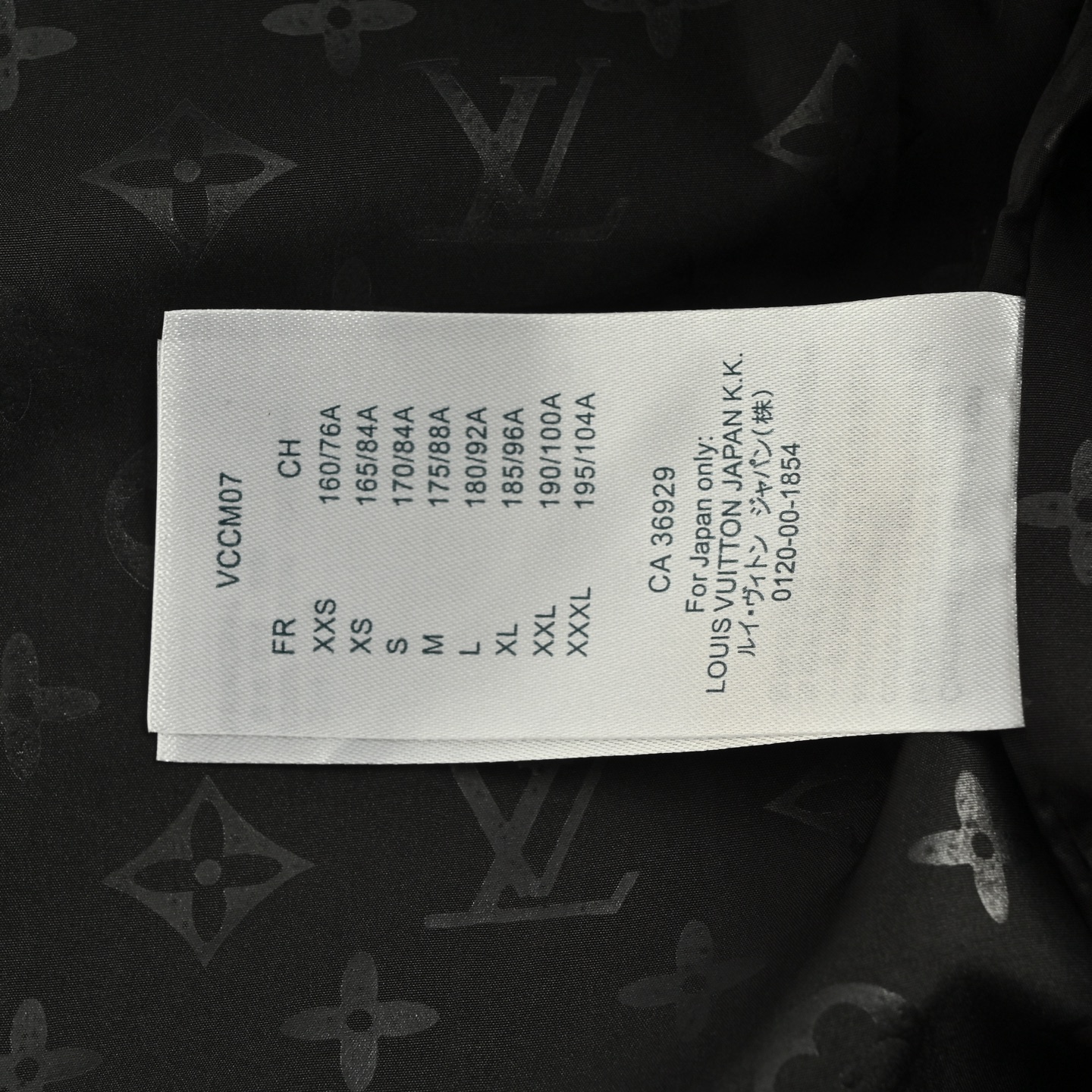 Louis Vuitton/路易威登 25Fw 满幅logo压花皮衣夹克外套