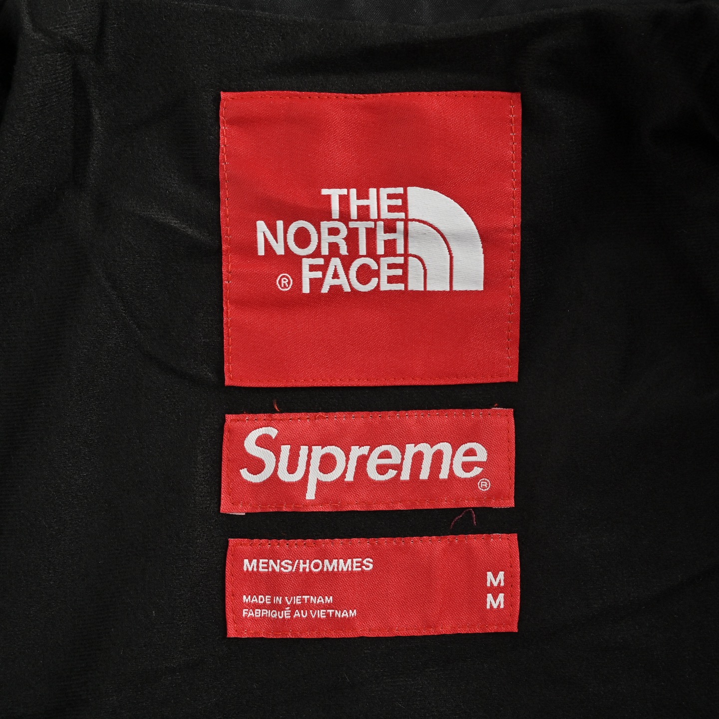 The North Face/北面 Supreme联名自由女神系列冲锋衣