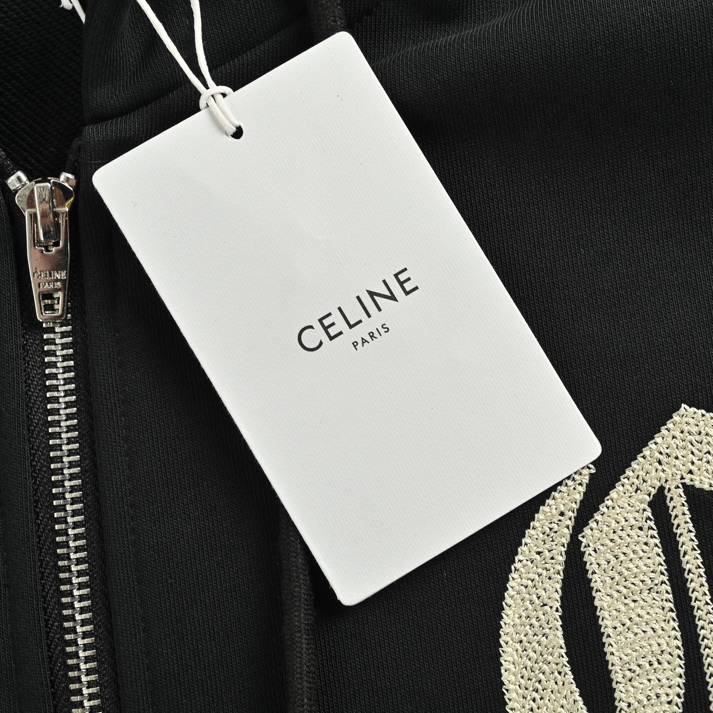 Celine/赛琳 25Fw 哥特字母刺绣拉链连帽外套-Chinese wholesaler seller Clothes Bags handbags wholesale Shoes High Quatity wholesaler seller Cheap Sneakers from China Factory Chinese suppliers china wholesale clothing wholesaler seller Celine/赛琳 25Fw 哥特字母刺绣拉链连帽外套