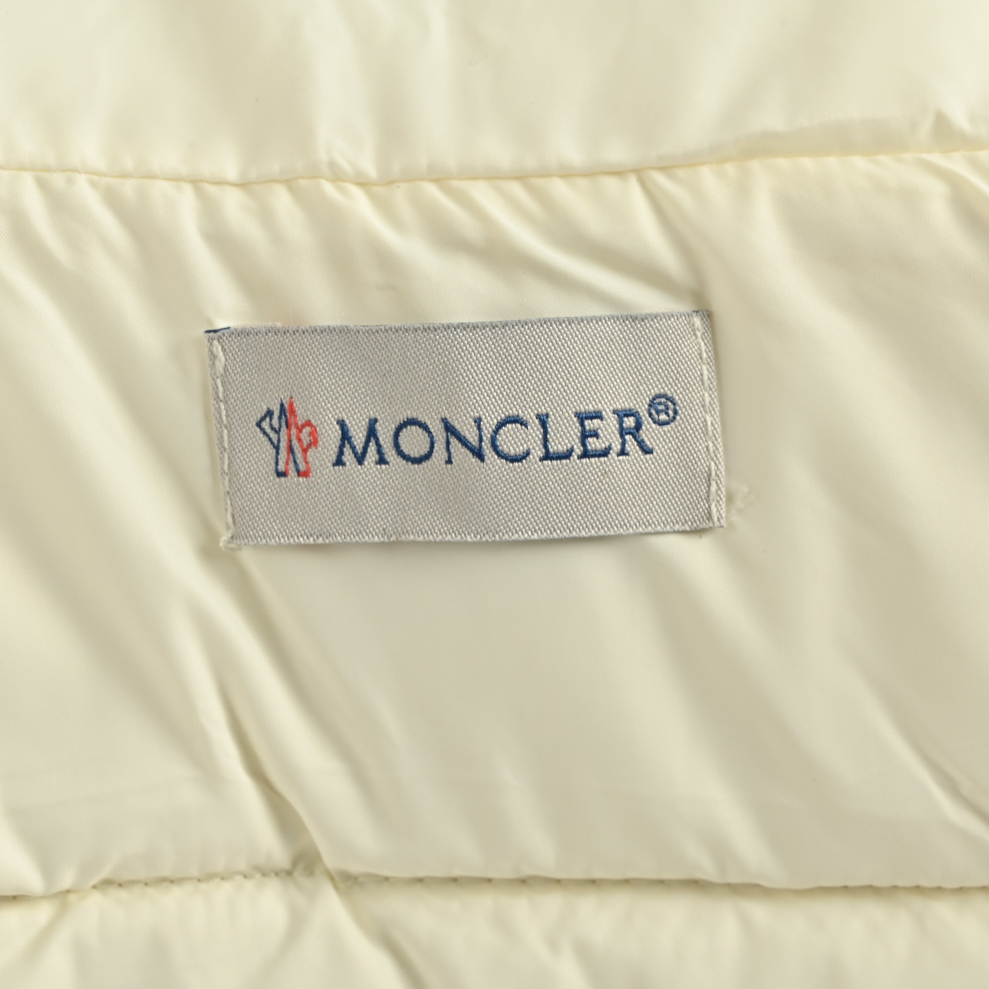 Moncler/蒙口 针织拼接拼接羽绒服