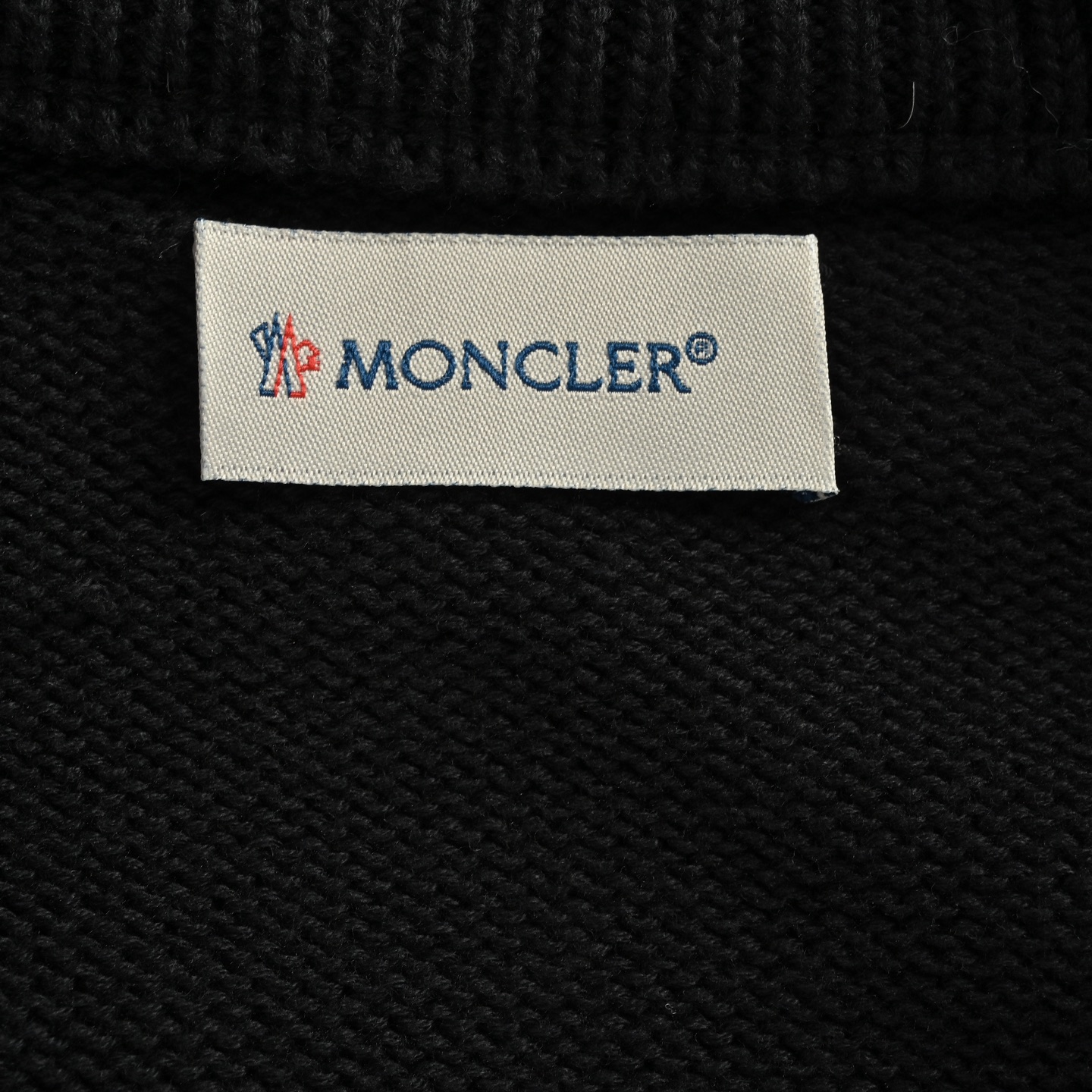 Moncler/蒙口 针织拼接羽绒服