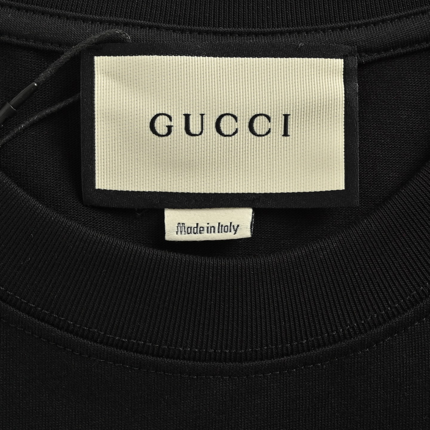 Gucci/古驰 25ss 简约小马长袖T恤-莆田鞋,莆田鞋货源,高仿鞋,高仿鞋货源,安福档口,莆田高仿鞋,莆田鞋批发,高仿鞋批发,莆田高仿运动鞋,高仿运动鞋,莆田运动鞋 Gucci/古驰 25ss 简约小马长袖T恤