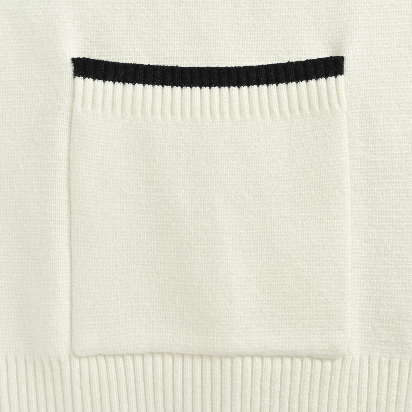 Thom Browne/汤姆布朗 25Fw 前短后长毛衣开衫