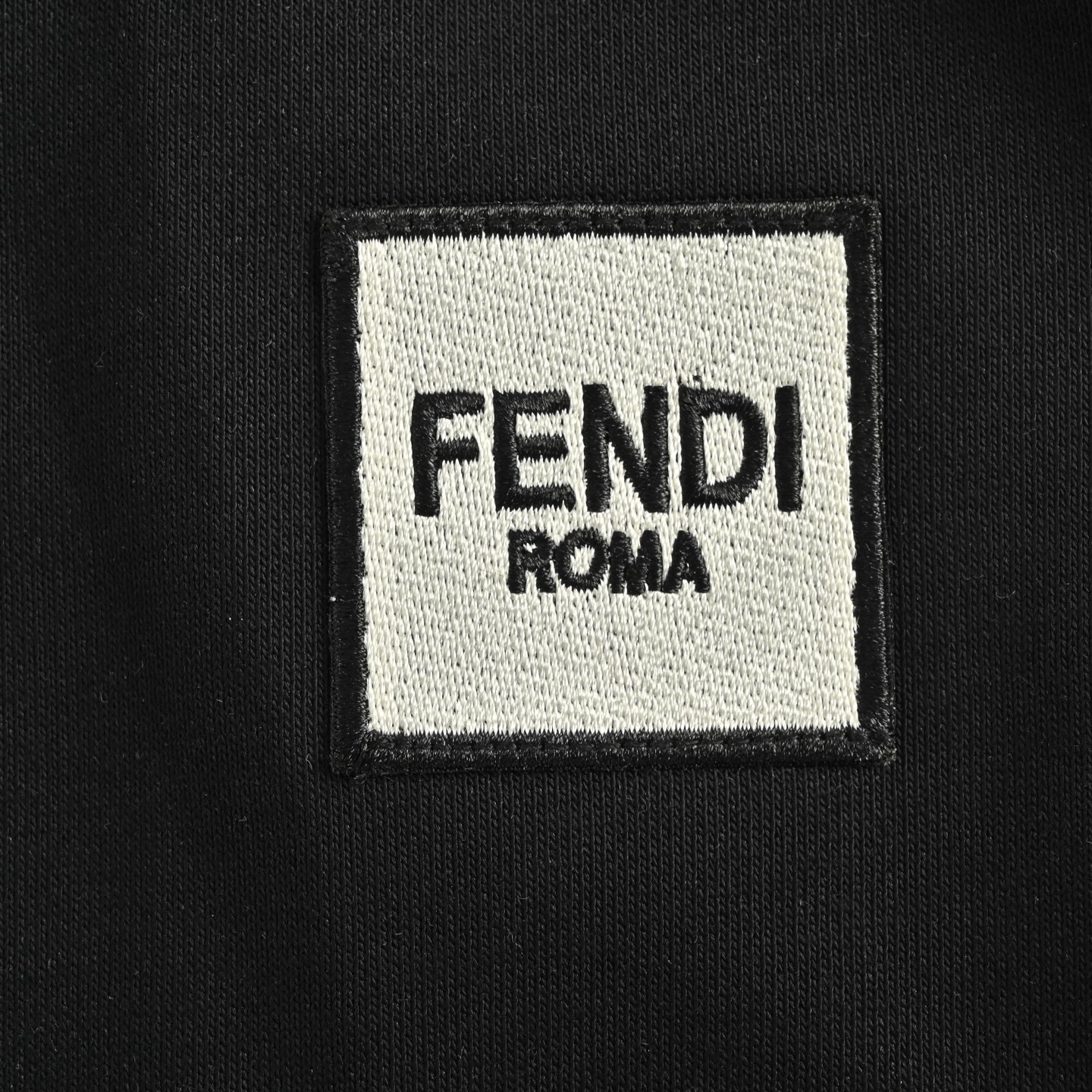 Fendi/芬迪 25Fw 标签方块长裤