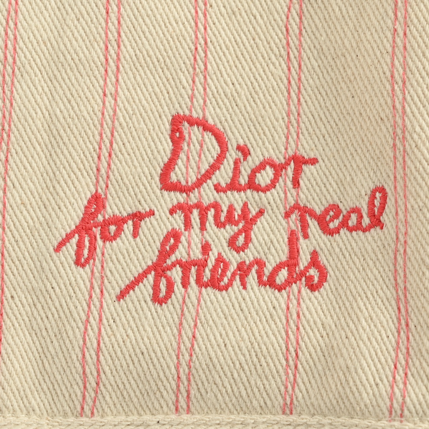 Dior/迪奥 25Fw 刺绣字母条纹牛仔外套 Dior新款外套衬衫兼具摩登风范与传统美感-Chinese wholesaler seller Clothes Bags handbags wholesale Shoes High Quatity wholesaler seller Cheap Sneakers from China Factory Chinese suppliers china wholesale clothing wholesaler seller Dior/迪奥 25Fw 刺绣字母条纹牛仔外套 Dior新款外套衬衫兼具摩登风范与传统美感