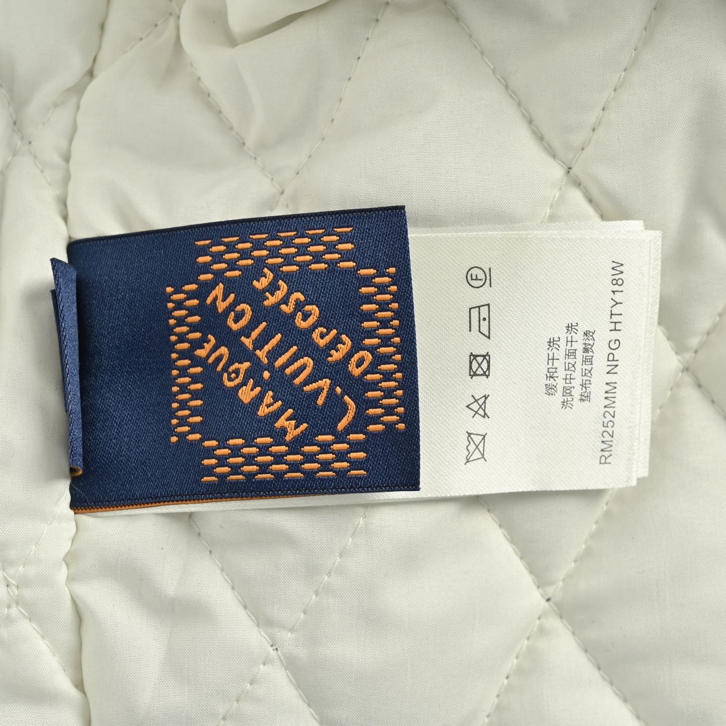 Louis Vuitton/路易威登 全刺绣牛仔棉服外套