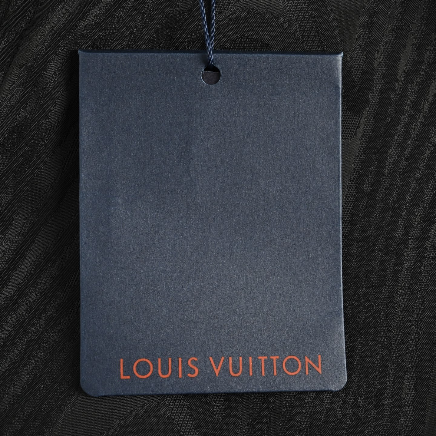 Louis Vuitton/路易威登 25Fw 暗纹风衣夹克外套-莆田鞋,莆田鞋货源,高仿鞋,高仿鞋货源,安福档口,莆田高仿鞋,莆田鞋批发,高仿鞋批发,莆田高仿运动鞋,高仿运动鞋,莆田运动鞋 Louis Vuitton/路易威登 25Fw 暗纹风衣夹克外套
