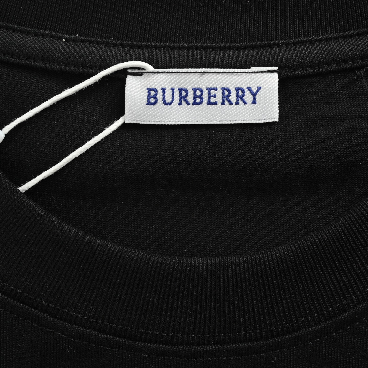 Burberry/巴宝莉 胸口方框战马刺绣长袖