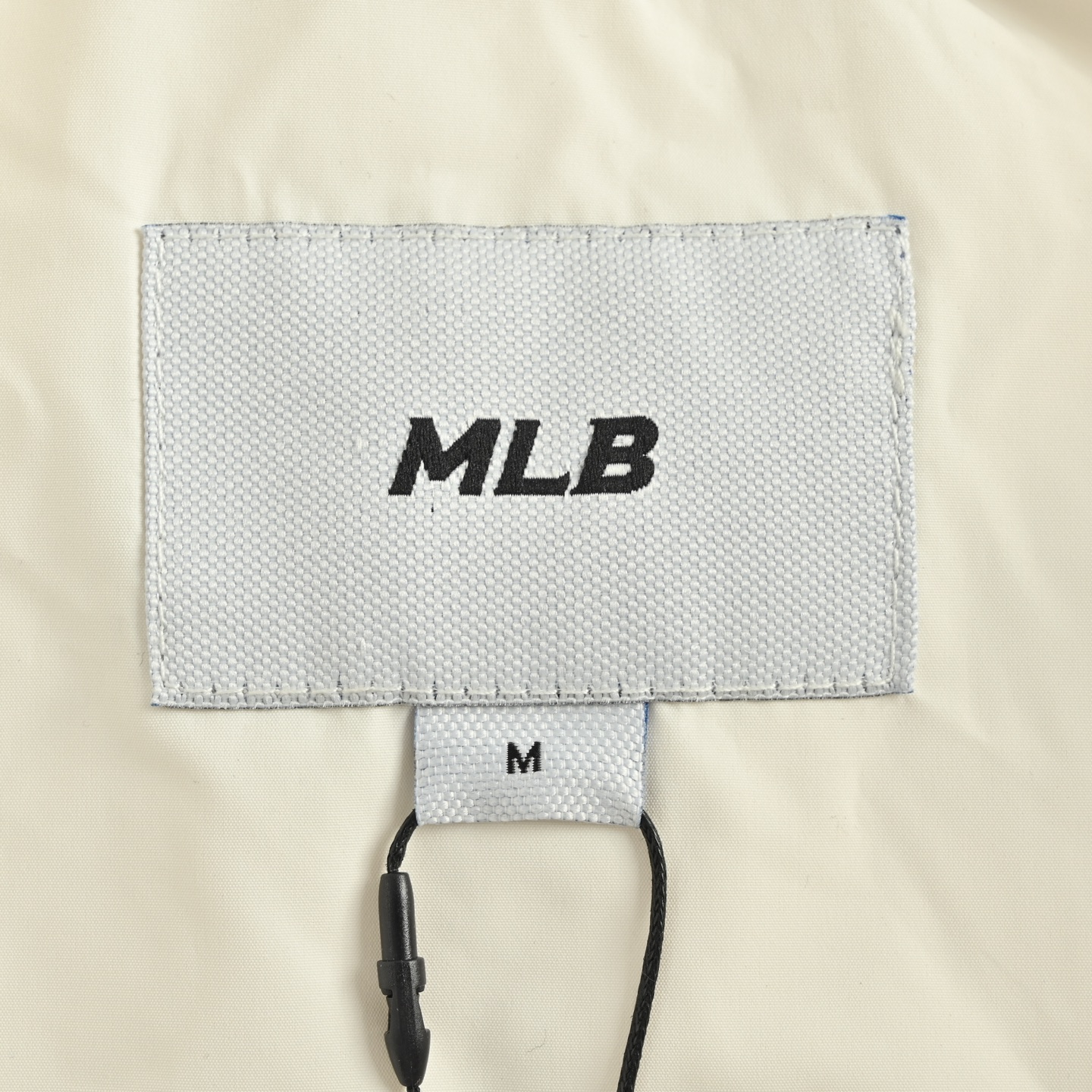 MLB 短款面包羽绒服 众多明星私服 纯色系短款百搭又时髦拍照