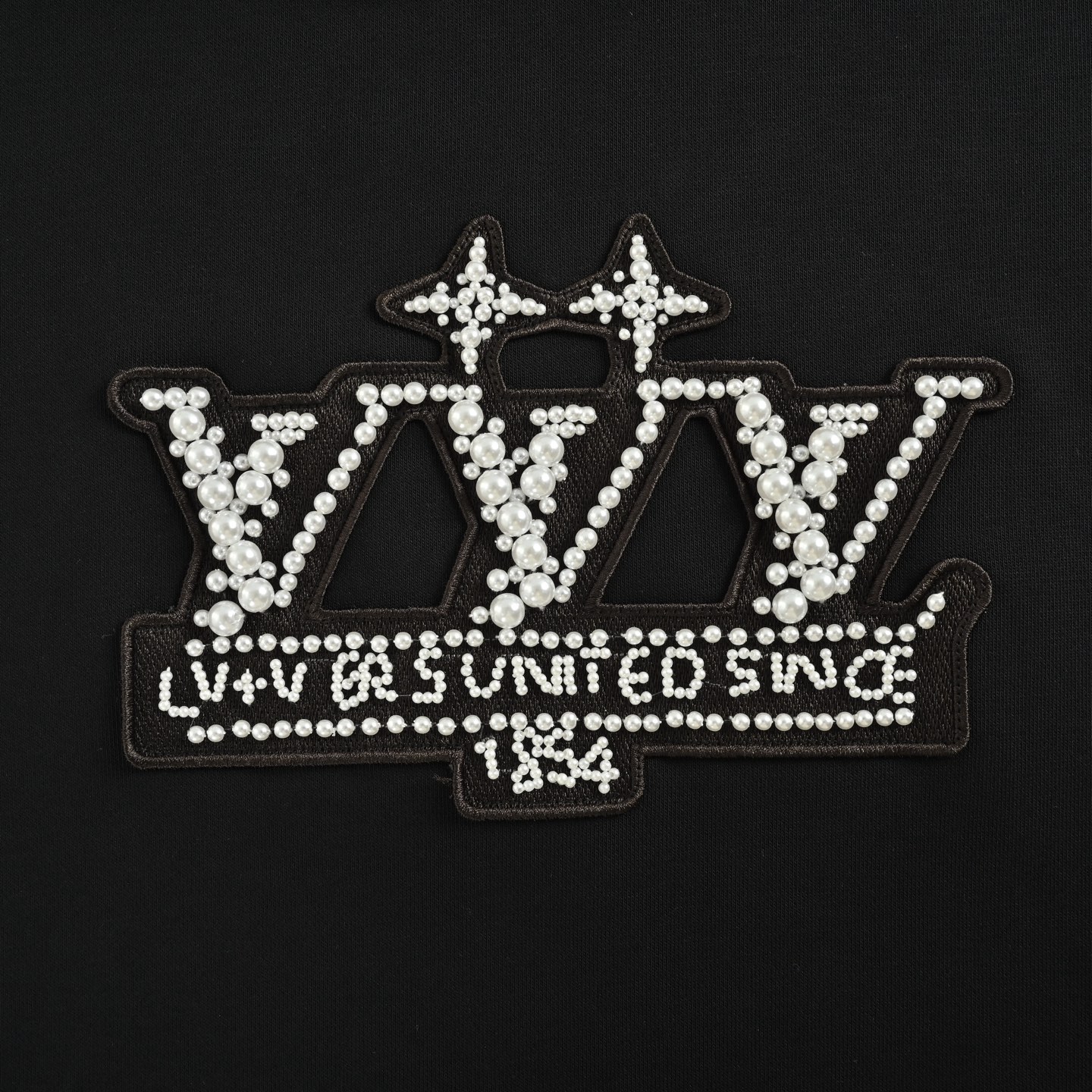 Louis Vuitton/路易威登 25Fw 珍珠字母logo连帽卫衣