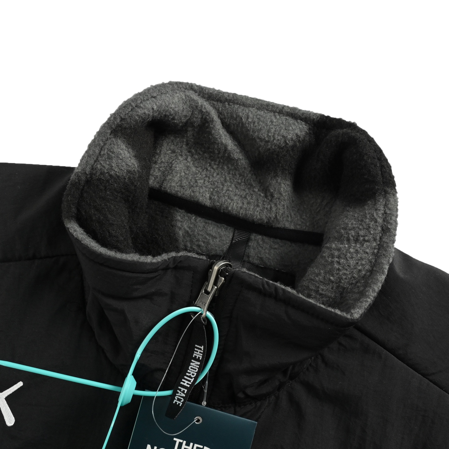 The North Face & Kaws 印花拼色抓绒拉链外套-莆田鞋,莆田鞋货源,高仿鞋,高仿鞋货源,安福档口,莆田高仿鞋,莆田鞋批发,高仿鞋批发,莆田高仿运动鞋,高仿运动鞋,莆田运动鞋 The North Face & Kaws 印花拼色抓绒拉链外套
