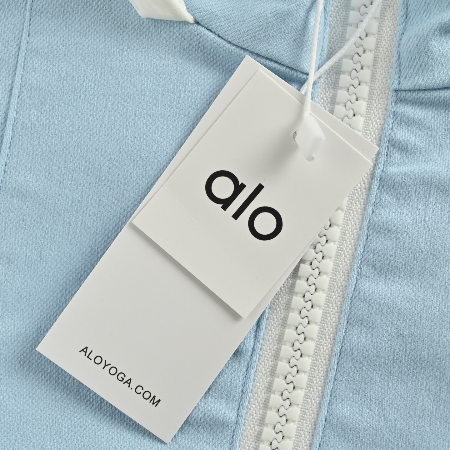 ALO 刺绣小标风衣连帽外套