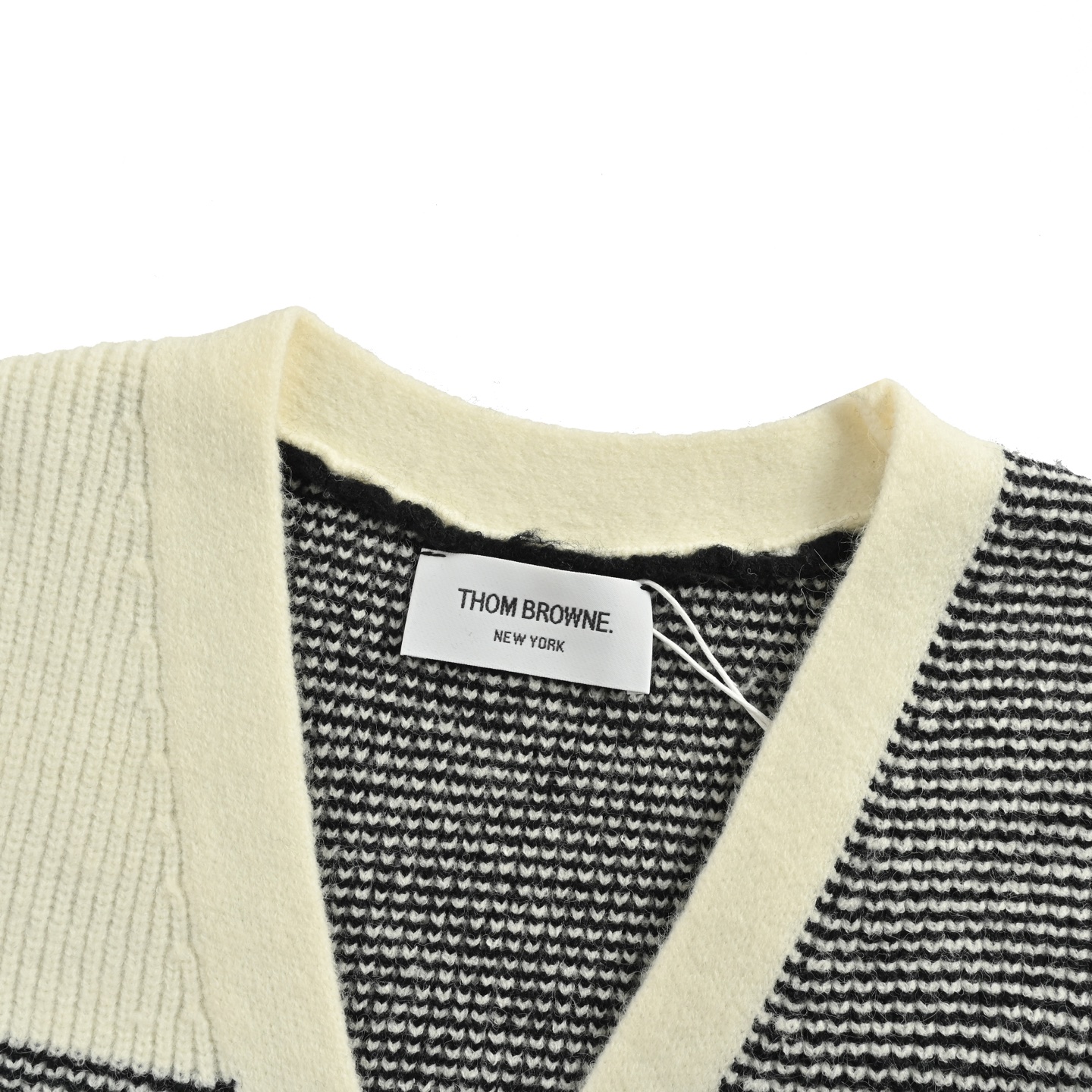 Thom Browne/汤姆布朗 25Fw 香肠狗拼接开衫毛衣