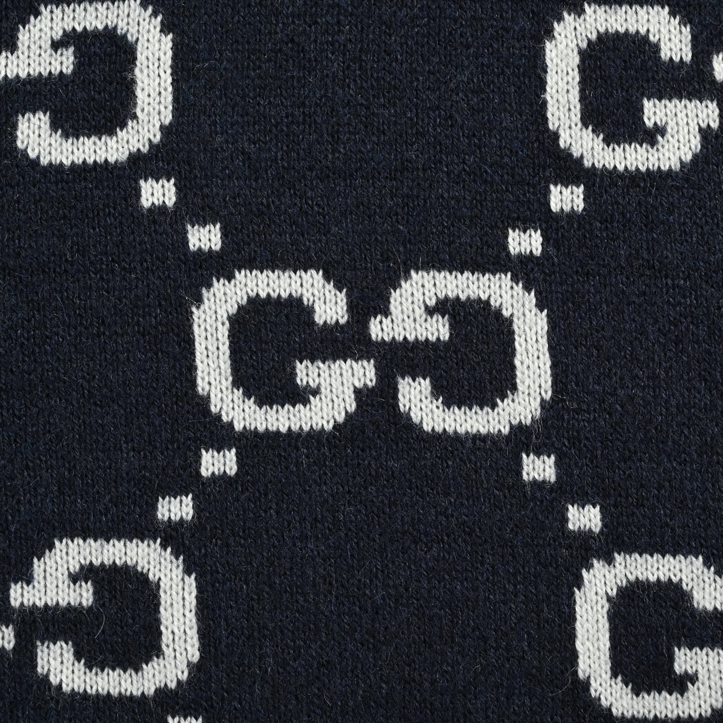 Gucci/古驰 25Fw 双面穿羊绒针织外套-莆田鞋,莆田鞋货源,高仿鞋,高仿鞋货源,安福档口,莆田高仿鞋,莆田鞋批发,高仿鞋批发,莆田高仿运动鞋,高仿运动鞋,莆田运动鞋 Gucci/古驰 25Fw 双面穿羊绒针织外套