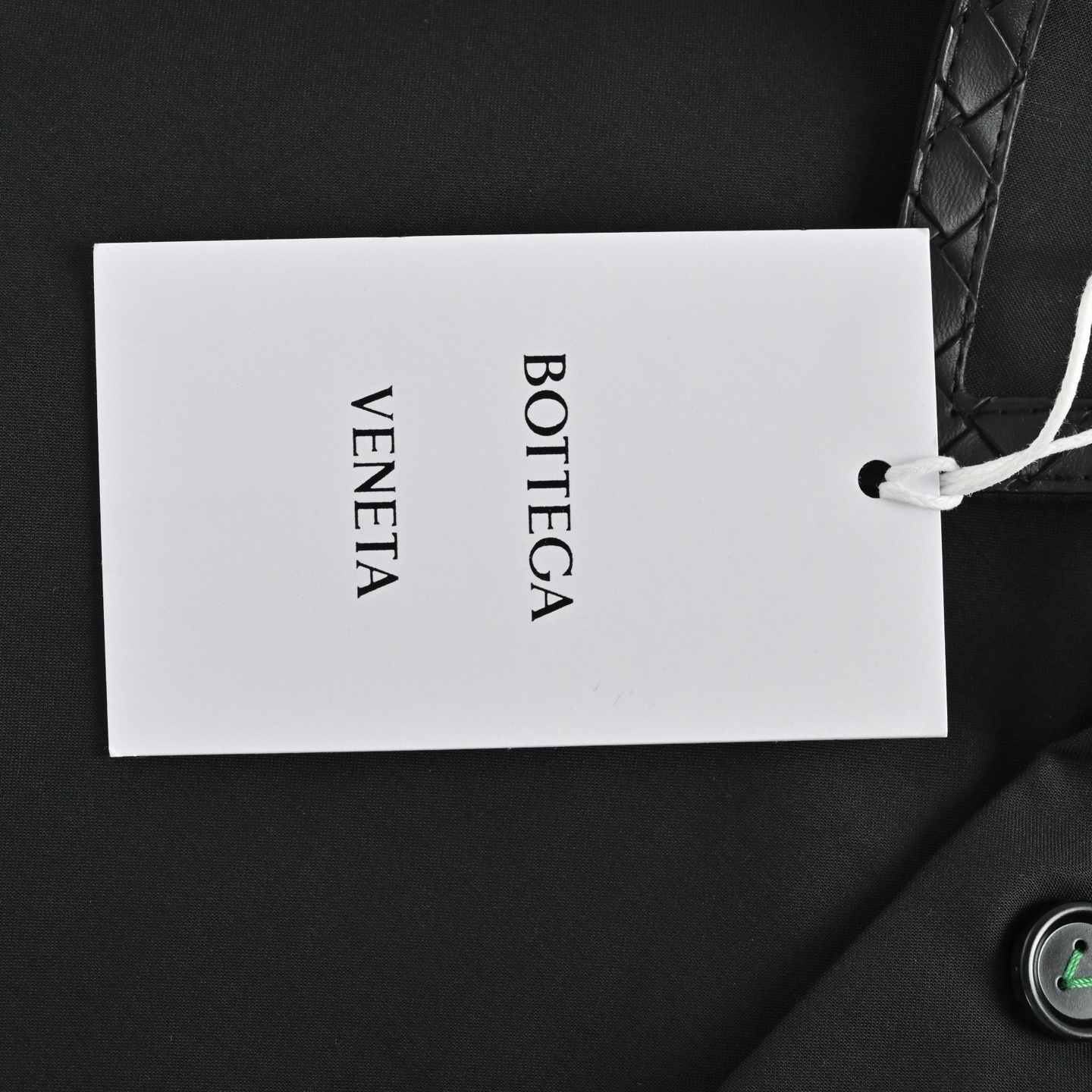 BOTTEGA VENETA葆蝶家BV 小标编织皮领外套