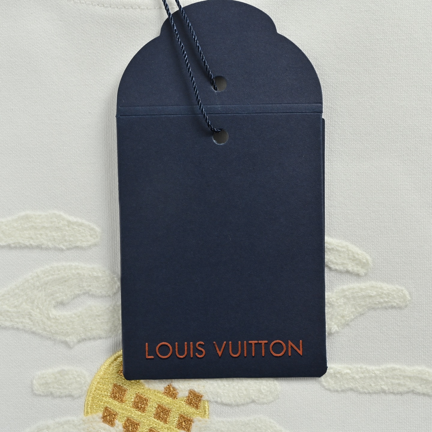 LouisVuitton/路易威登25Fw 垂钓者风景刺绣长袖T恤-莆田鞋,莆田鞋货源,高仿鞋,高仿鞋货源,安福档口,莆田高仿鞋,莆田鞋批发,高仿鞋批发,莆田高仿运动鞋,高仿运动鞋,莆田运动鞋 LouisVuitton/路易威登25Fw 垂钓者风景刺绣长袖T恤