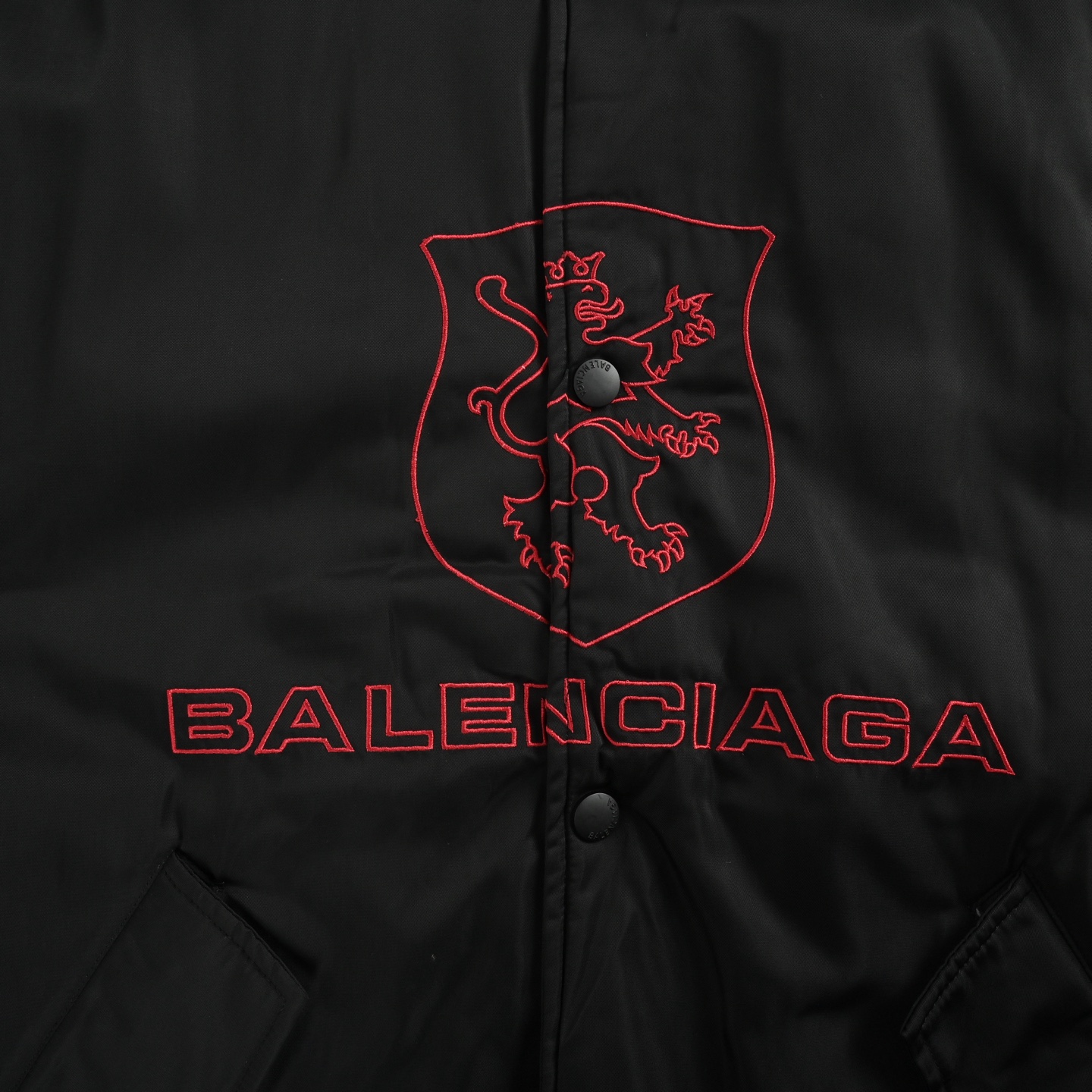Balenciaga/巴黎世家 25Fw 红条曼联刺绣棒球飞行棉服夹克