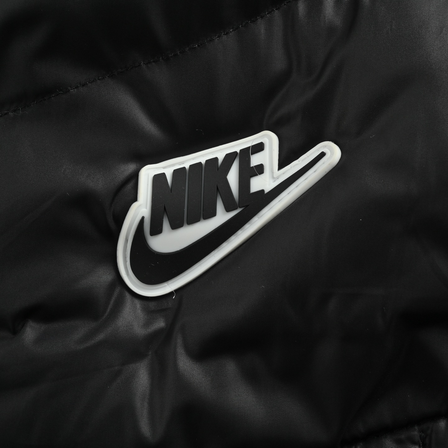 Nike/耐克 硅胶小标飞行棉服外套 黑色 军绿色