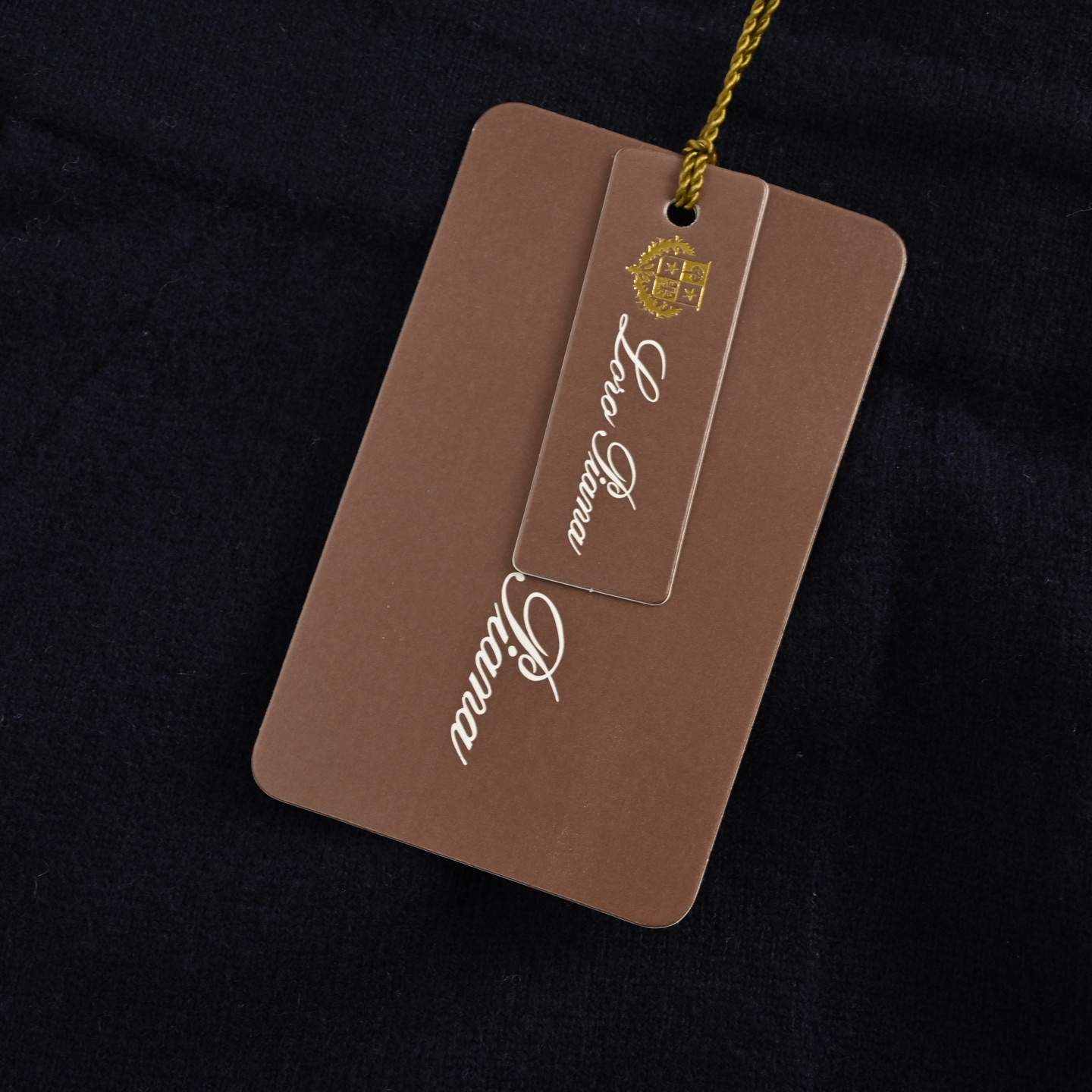 Loro Piana LP 55Fw 羊毛长裤 本产品款式照-莆田鞋,莆田鞋货源,高仿鞋,高仿鞋货源,安福档口,莆田高仿鞋,莆田鞋批发,高仿鞋批发,莆田高仿运动鞋,高仿运动鞋,莆田运动鞋 Loro Piana LP 55Fw 羊毛长裤 本产品款式照