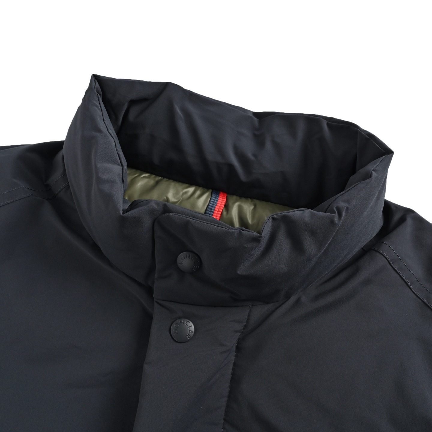 Moncler/蒙口 小标纯色立领羽绒服-莆田鞋,莆田鞋货源,高仿鞋,高仿鞋货源,安福档口,莆田高仿鞋,莆田鞋批发,高仿鞋批发,莆田高仿运动鞋,高仿运动鞋,莆田运动鞋 Moncler/蒙口 小标纯色立领羽绒服